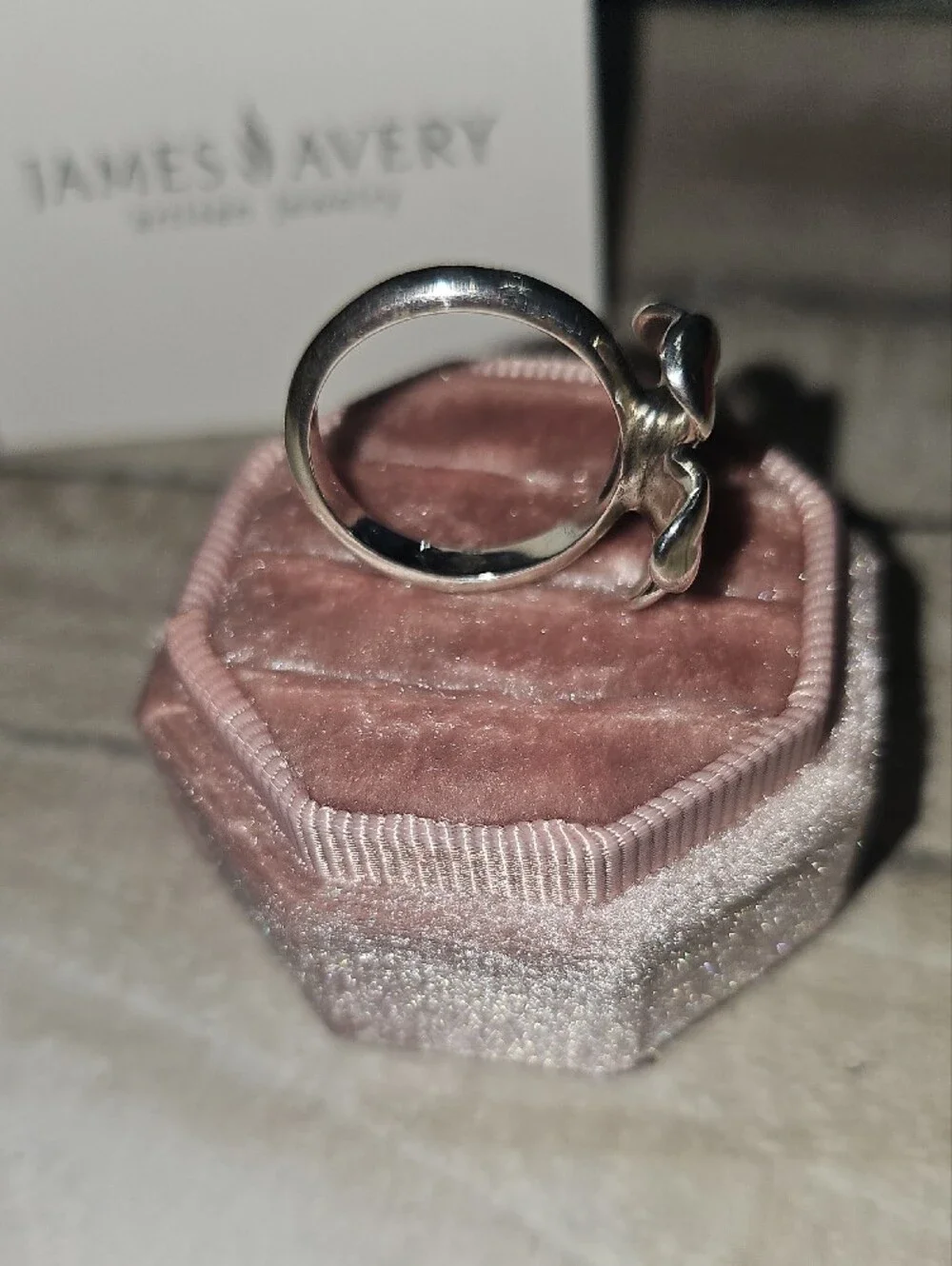 Retired James Avery Sterling Silver April Flower Ring Sz 8